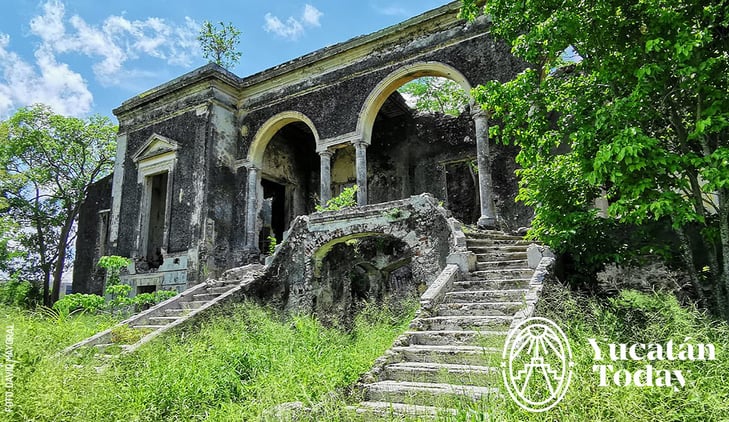Ex-Hacienda-Cancabchen-Casares-de-Sitpach-3-by-David-Mayoral
