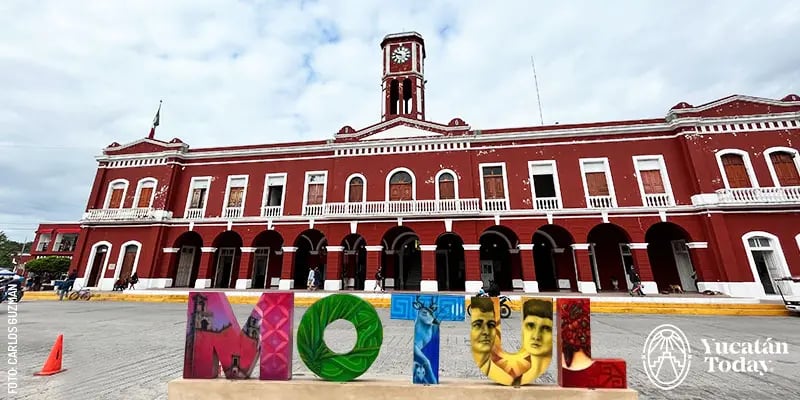 Motul magical town letters in front of the municipal palace