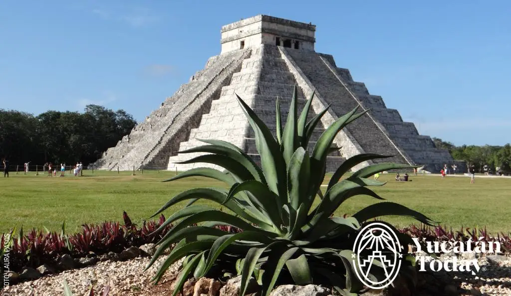 piramide social maya