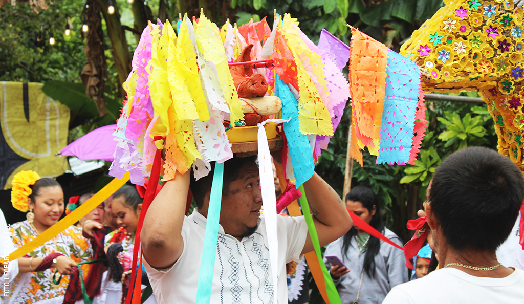 <span id="hs_cos_wrapper_name" class="hs_cos_wrapper hs_cos_wrapper_meta_field hs_cos_wrapper_type_text" style="" data-hs-cos-general-type="meta_field" data-hs-cos-type="text" >La Navidad maya en Yaxcabá: Tradición, fe y comunidad</span>