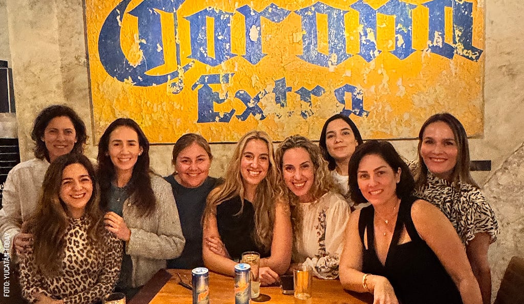 <span id="hs_cos_wrapper_name" class="hs_cos_wrapper hs_cos_wrapper_meta_field hs_cos_wrapper_type_text" style="" data-hs-cos-general-type="meta_field" data-hs-cos-type="text" >Cómo conectar y construir comunidad en Mérida, Yucatán: Una guía para recién llegados</span>