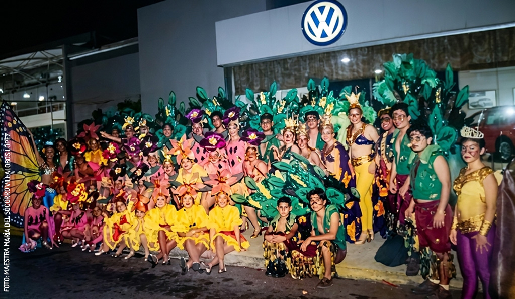 https://yucatantoday.com/hubfs/Carnaval-comparsas-2-by-maestra-Maria-del-Socorro-Villalobos-Lopez.jpg